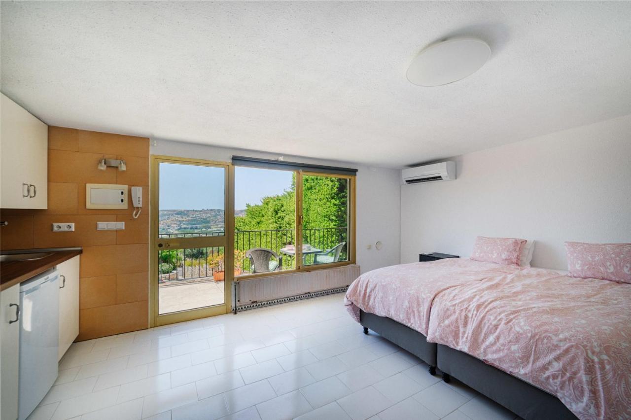 Villa Mimosa Sleeps 8 With Heated Pool Santa Fe de los Boliches Exterior foto