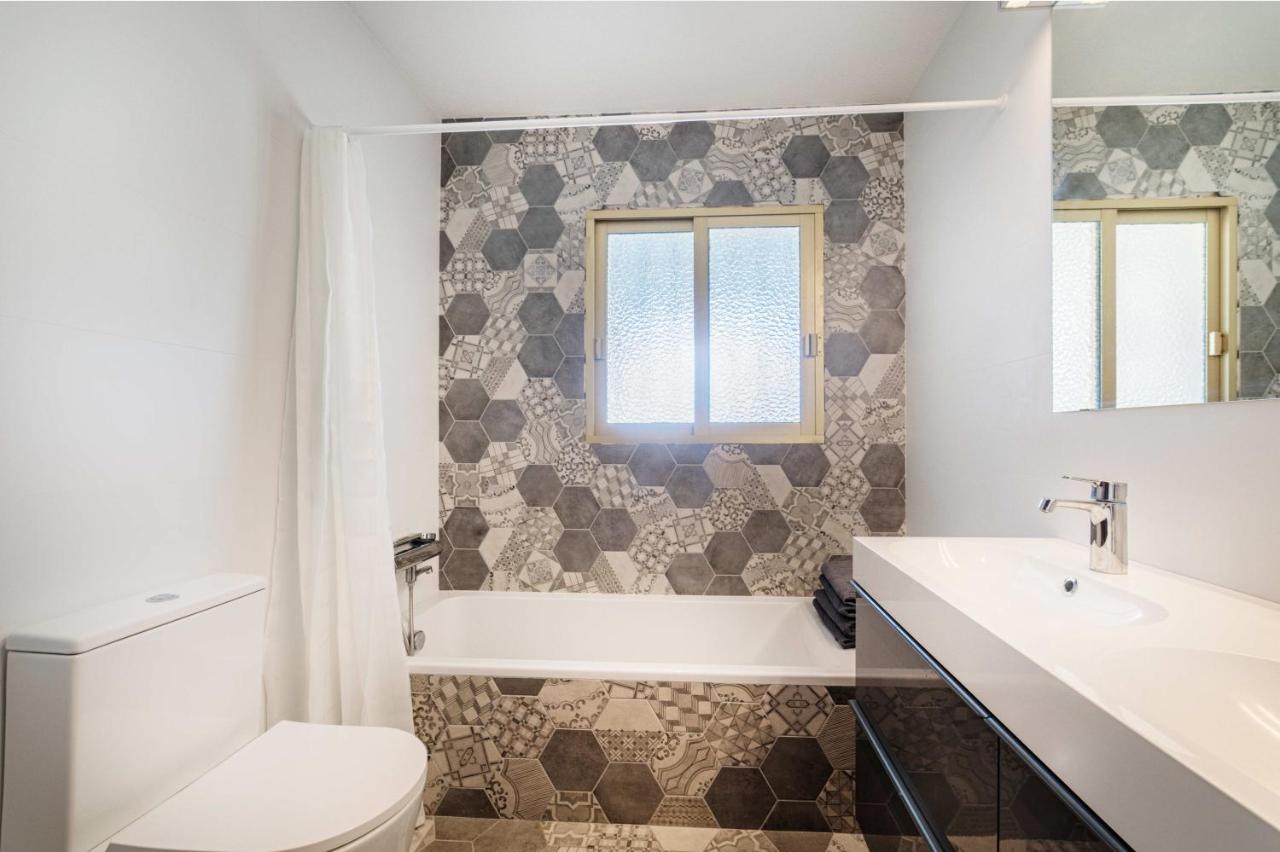 Villa Mimosa Sleeps 8 With Heated Pool Santa Fe de los Boliches Exterior foto